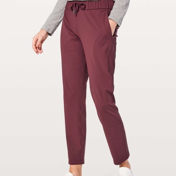 lululemon athletica Pants - Lululemon On The Fly Pant (now called stretch high rise pant) 7/8 leg